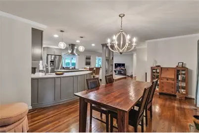 4374 Peachtree Dunwoody Road NE, Atlanta, GA 30342 - Photo 10