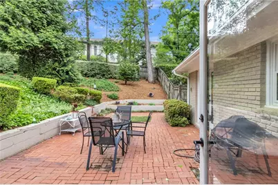 4374 Peachtree Dunwoody Road NE, Atlanta, GA 30342 - Photo 50