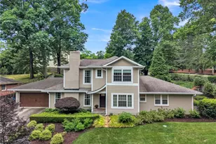 4374 Peachtree Dunwoody Rd NE, Atlanta, GA 30342 - Photo 2