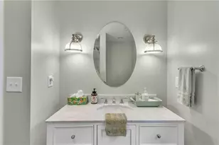 4374 Peachtree Dunwoody Rd NE, Atlanta, GA 30342 - Photo 36