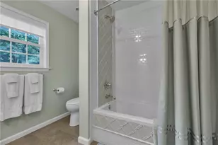 4374 Peachtree Dunwoody Rd NE, Atlanta, GA 30342 - Photo 38
