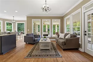 46 Lakecrest Cir, Suwanee, GA 30024 - Photo 22