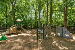46 Lakecrest Cir, Suwanee, GA 30024 - Photo 78