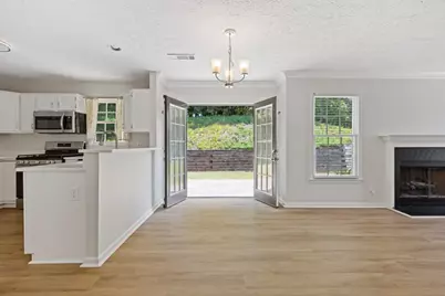 1968 Wedgewood Drive, Stone Mountain, GA 30088 - Photo 14