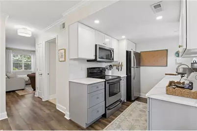 6900 Roswell Road #F1, Atlanta, GA 30328 - Photo 6