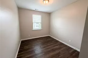 4205 Goosecross Ct, Lilburn, GA 30047 - Photo 10