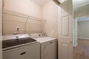 5097 Village Green Way, Alpharetta, GA 30009 - Photo 18