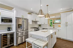 301 River Glen Dr, Roswell, GA 30075 - Photo 8