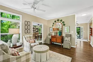 301 River Glen Dr, Roswell, GA 30075 - Photo 16