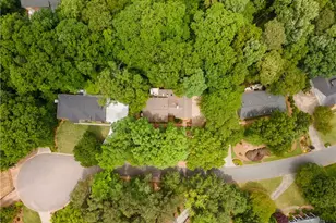 335 Cameron Ridge Dr, Atlanta, GA 30328 - Photo 52