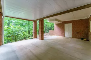 335 Cameron Ridge Dr, Atlanta, GA 30328 - Photo 46