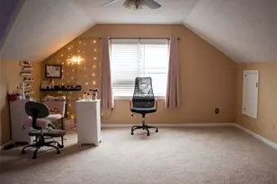 2074 Rockdale Cir, Snellville, GA 30078 - Photo 10