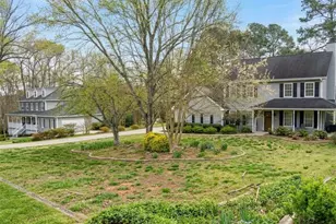 2074 Rockdale Cir, Snellville, GA 30078 - Photo 2