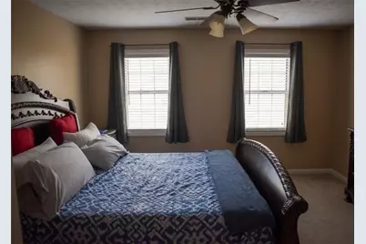 2074 Rockdale Circle, Snellville, GA 30078 - Photo 8