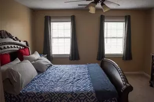 2074 Rockdale Cir, Snellville, GA 30078 - Photo 8