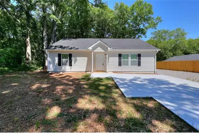 407 Wall Street, Monroe, GA 30655 - Photo 1