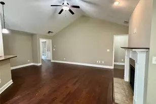 4668 Hidden Creek Dr, Gainesville, GA 30504 - Photo 2