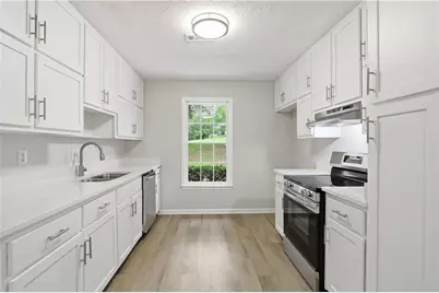1171 Salisbury Trail, Riverdale, GA 30296 - Photo 4