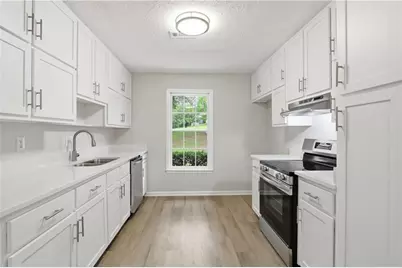 1171 Salisbury Trail, Riverdale, GA 30296 - Photo 4