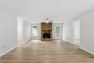 1171 Salisbury Trail, Riverdale, GA 30296 - Photo 2