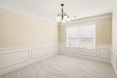 3936 Memorial Parkway NW, Kennesaw, GA 30152 - Photo 10