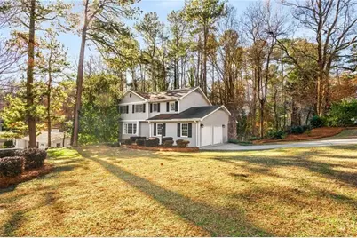 260 River Springs Drive, Atlanta, GA 30328 - Photo 2