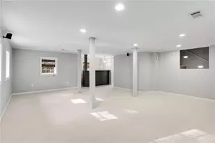 260 River Springs Dr, Atlanta, GA 30328 - Photo 18