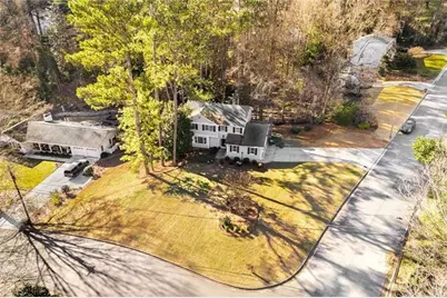 260 River Springs Drive, Atlanta, GA 30328 - Photo 32