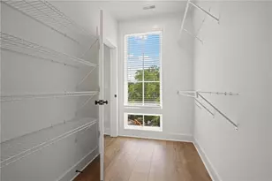 2636 Mackintosh Ct, Atlanta, GA 30319 - Photo 4