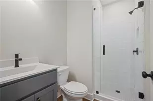 2636 Mackintosh Ct, Atlanta, GA 30319 - Photo 2