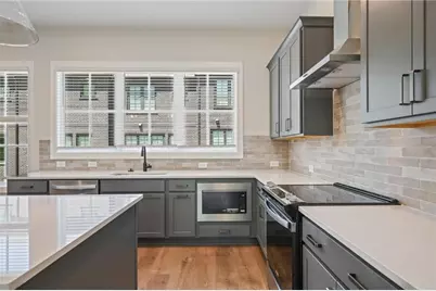 2636 Mackintosh Court, Atlanta, GA 30319 - Photo 14
