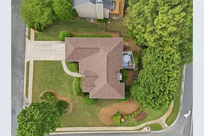 1221 Kingsbury Lane, Powder Springs, GA 30127 - Photo 8