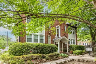 1144 Blue Ridge Ave NE, Atlanta, GA 30306 - Photo 2
