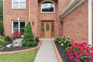 1012 Blankets Creek Dr, Canton, GA 30114 - Photo 2