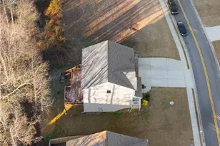 201 McGinnis Cir, Calhoun, GA 30701 - Photo 6