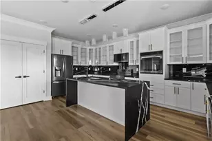 392 Price Pl, Norcross, GA 30071 - Photo 10