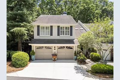 5644 River Oaks Place #7B, Atlanta, GA 30327 - Photo 2