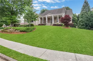910 Windsor Creek Dr, Grayson, GA 30017 - Photo 2