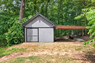 667 Wellington Dr, Winder, GA 30680 - Photo 66