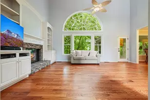 726 Whisper Wind Ct, Woodstock, GA 30189 - Photo 8