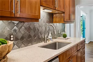 2662 Fox Hills Dr, Decatur, GA 30033 - Photo 12