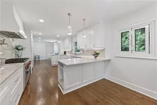 4310 Conway Valley Ct NW, Atlanta, GA 30327 - Photo 6