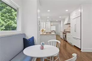 4310 Conway Valley Ct NW, Atlanta, GA 30327 - Photo 16