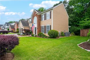 708 Waveland Dr, Woodstock, GA 30189 - Photo 6