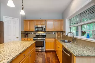 708 Waveland Dr, Woodstock, GA 30189 - Photo 18