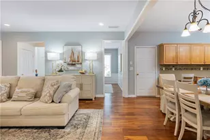 708 Waveland Dr, Woodstock, GA 30189 - Photo 16