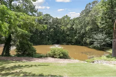 3662 Ashford Creek View NE, Atlanta, GA 30319 - Photo 18
