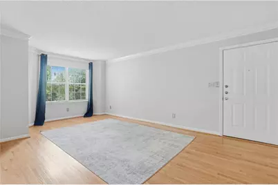 2031 Chastain Park Court NE, Atlanta, GA 30342 - Photo 4