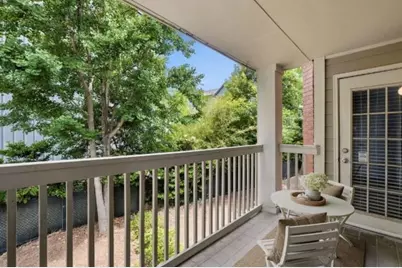 2031 Chastain Park Court NE, Atlanta, GA 30342 - Photo 16