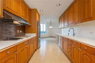 2660 Peachtree Rd NW, Atlanta, GA 30305 - Photo 16